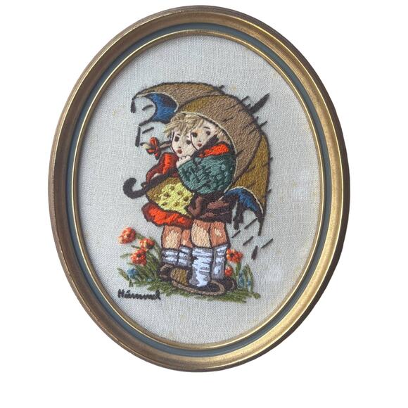 Vintage 70s Framed Finished Crewel Hummel Embroidery Rainy Day Umbrella Kids - Picture 1 of 6